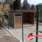 Pannello in rete con porta